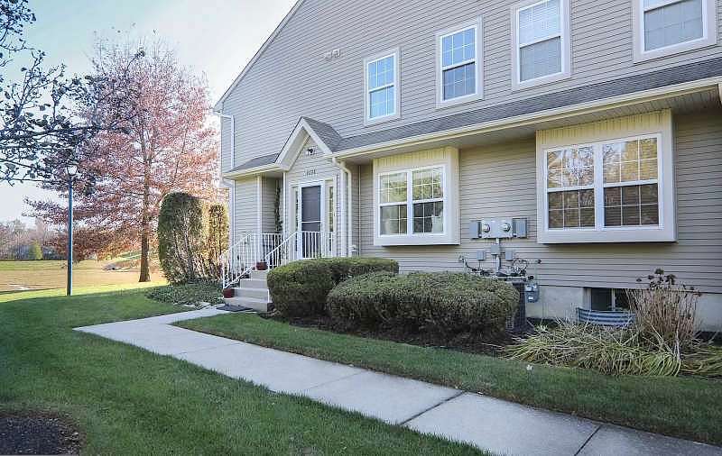 Image of rent to own home in Mount Laurel, NJ