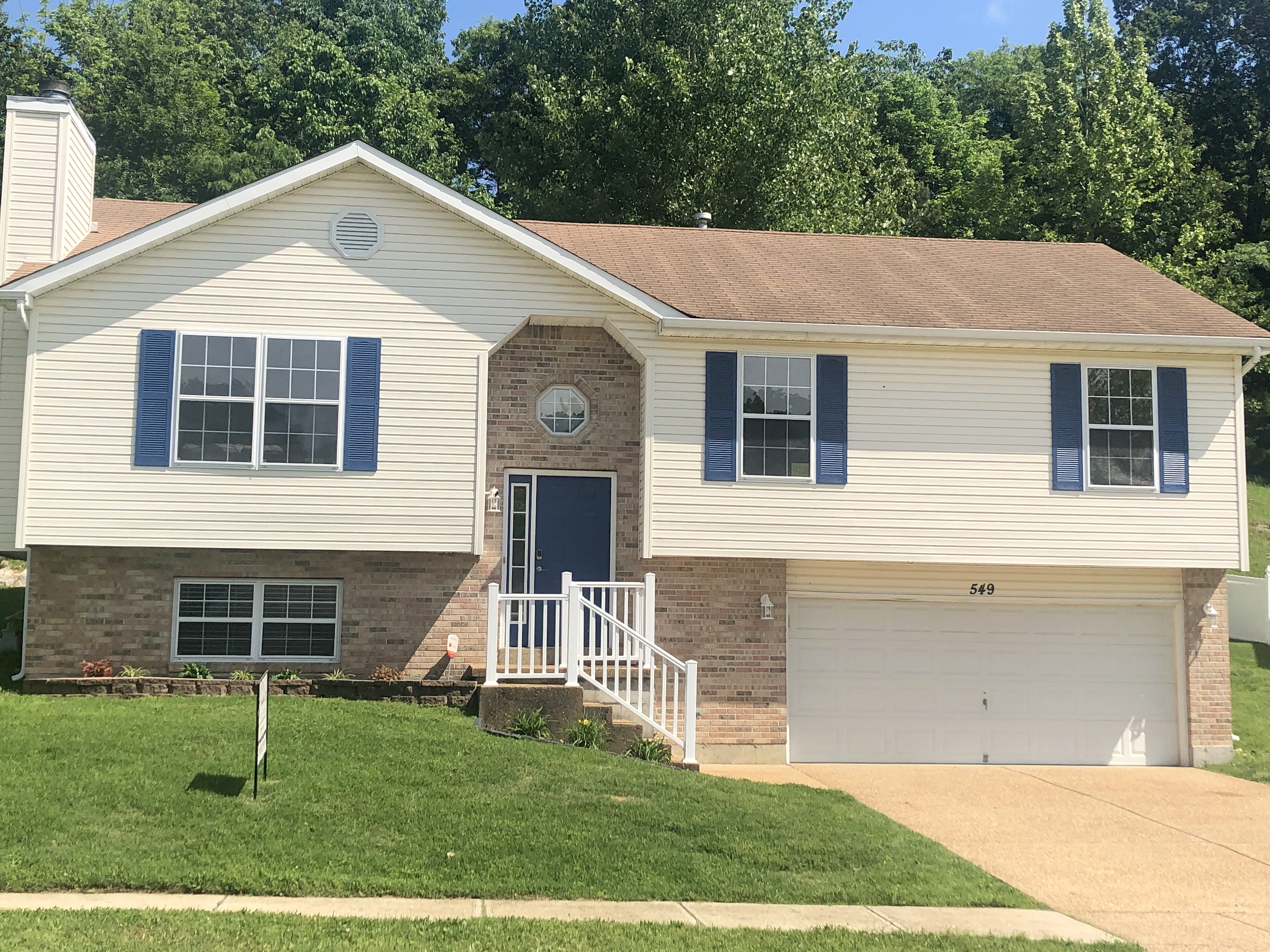 Est. $1,647.00 / Month* for rent in Arnold, MO
