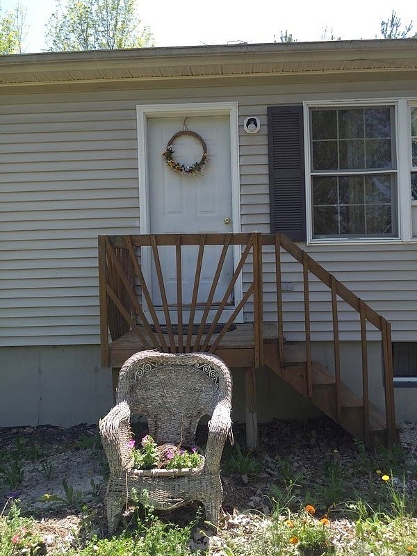 3 Bedrooms / 2 Bathrooms - Est. $1,037.00 / Month* for rent in Athens, NY