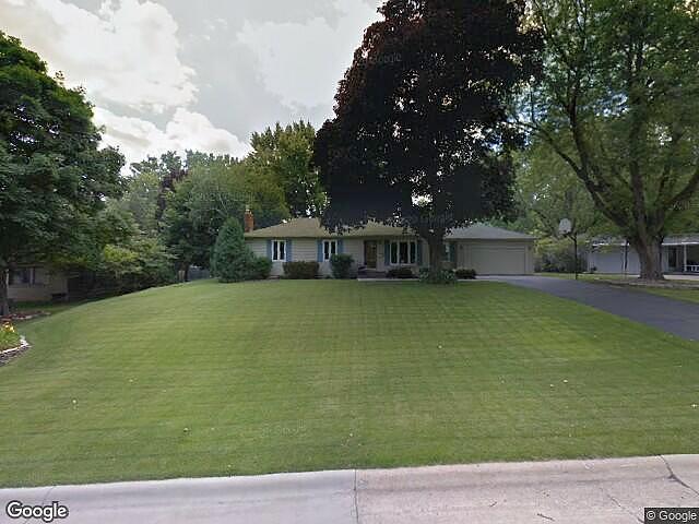 Houses for Rent in Edina, MN - RentDigs.com