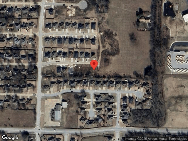 700 w taylor, siloam springs,  AR 72761