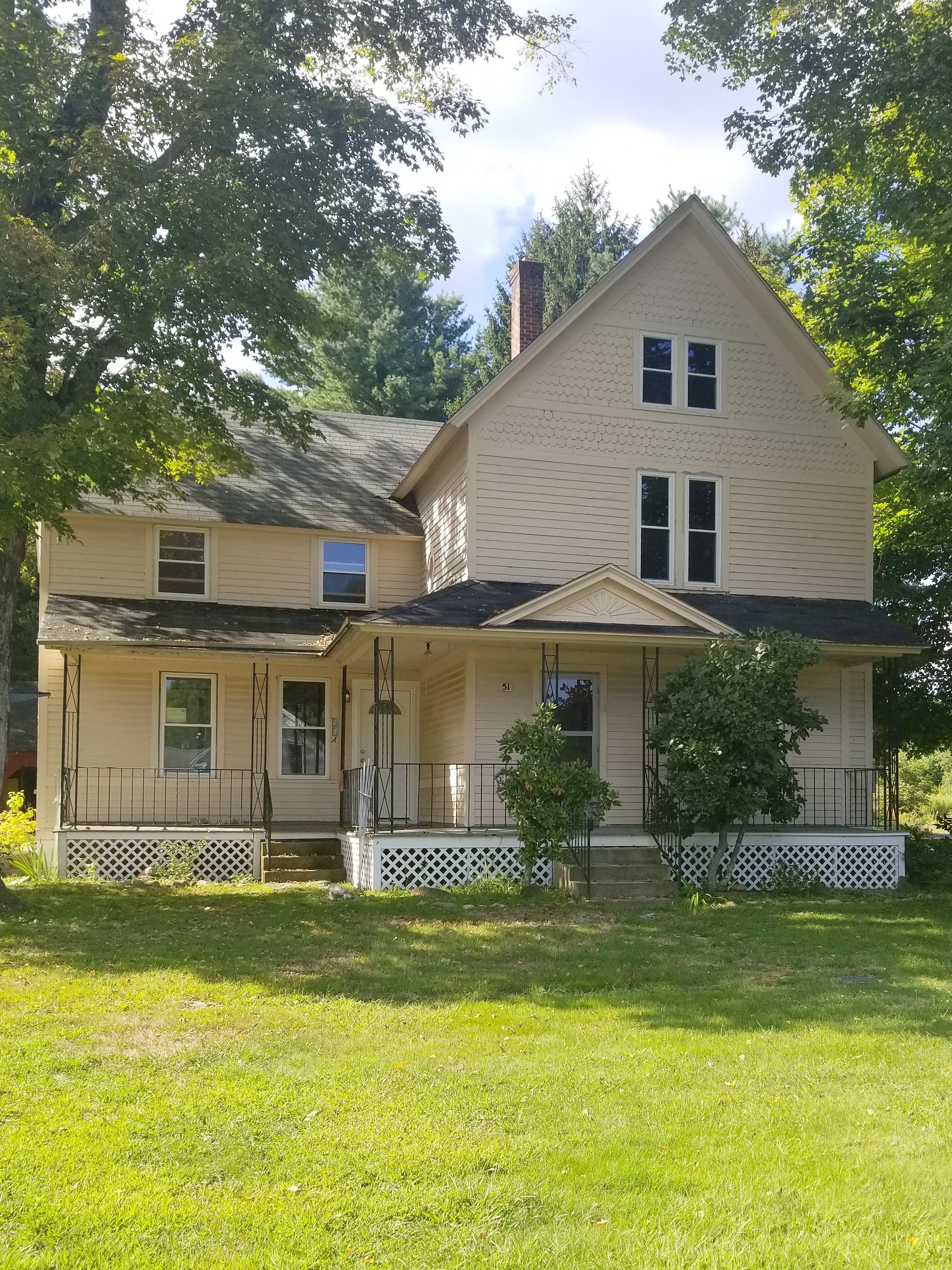Houses for Rent in Mansfield Depot, CT - RentDigs.com