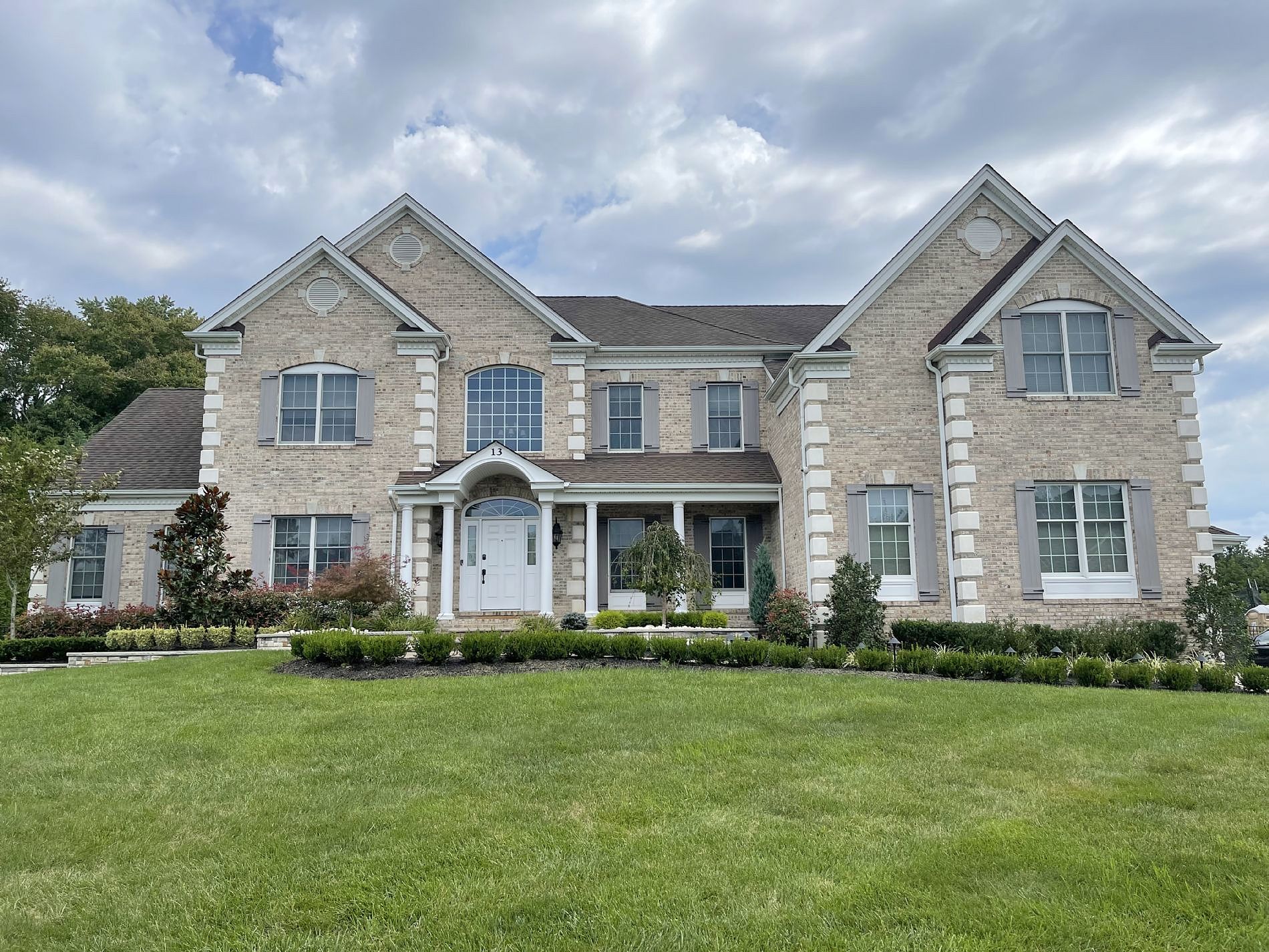 Image of rent to own home in Manalapan, NJ