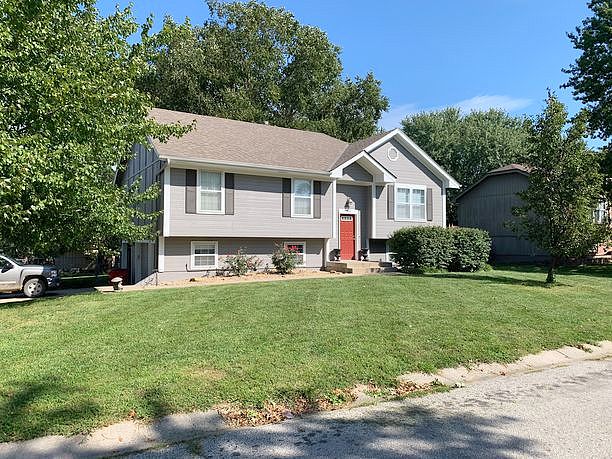Image of rent to own home in Oak Grove, MO