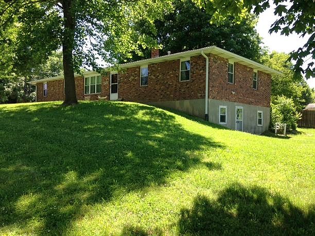 3 Bedrooms / 2 Bathrooms - Est. $1,901.00 / Month* for rent in Jackson, MO