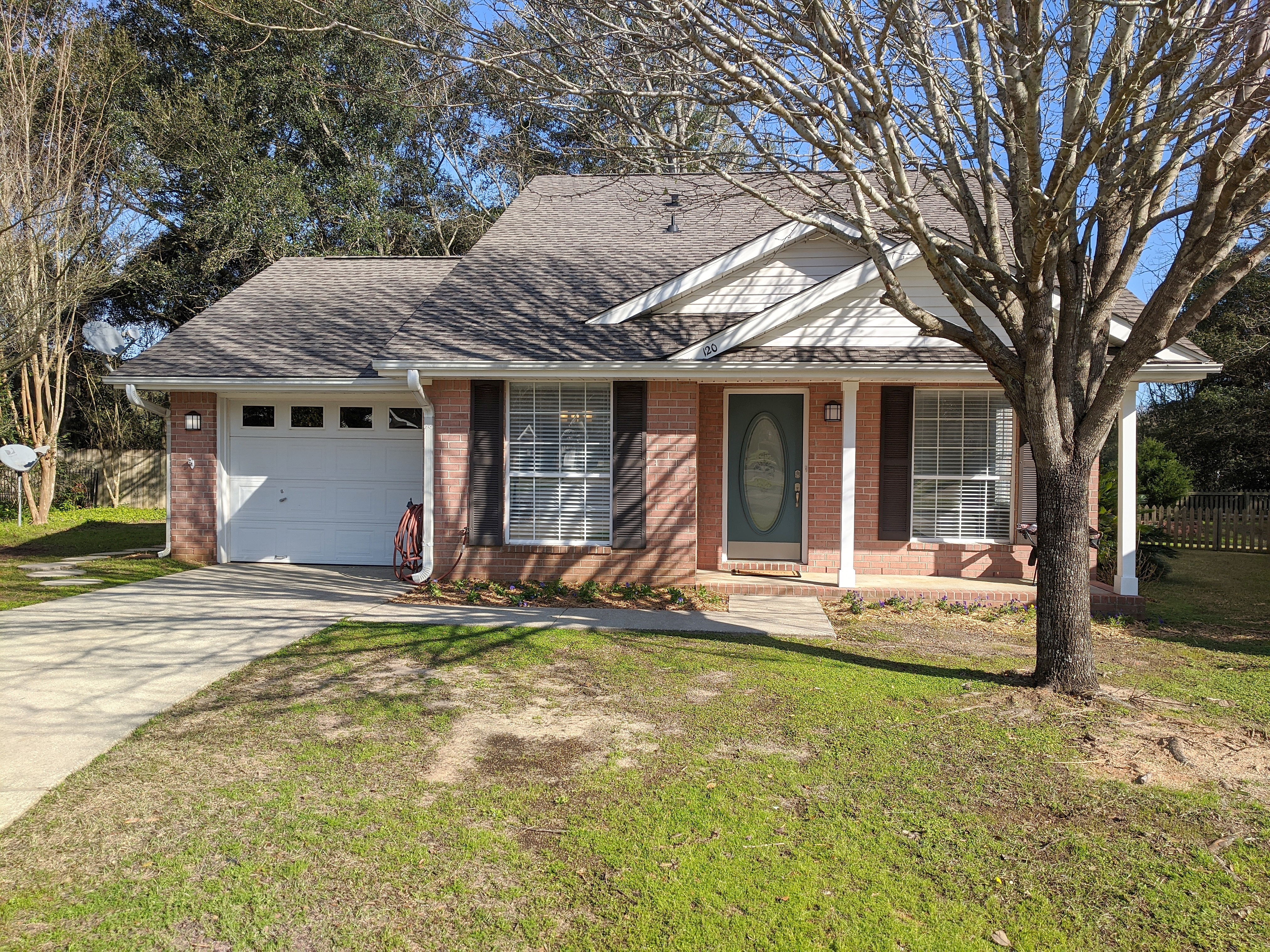Image of rent to own home in Fairhope, AL
