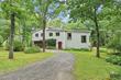 12 coopers beach rd, owls head,  ME 04854