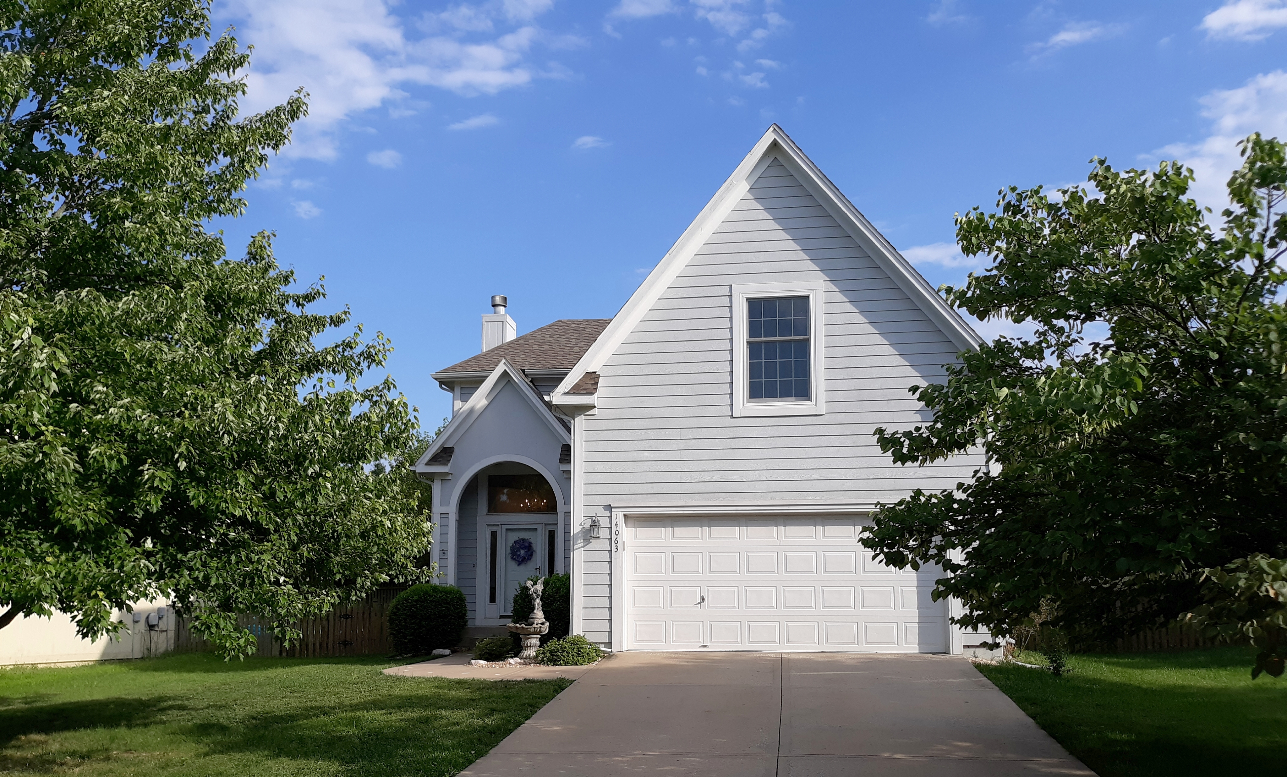 Image of rent to own home in Olathe, KS