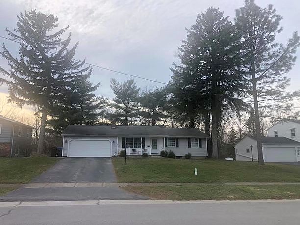 3 Bedroom House For Rent Greece Ny